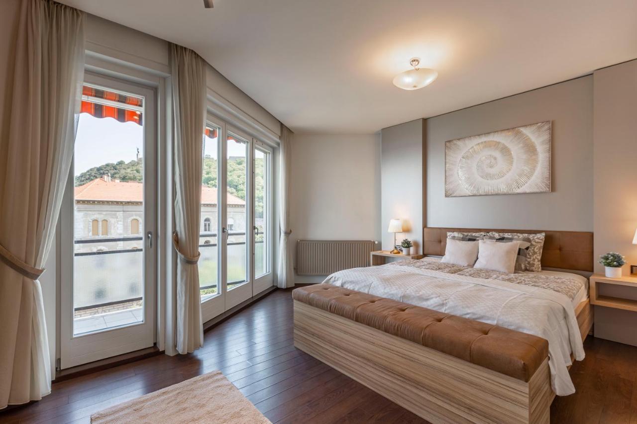 Luxury Residence With A Beautiful View For The Danube River Βουδαπέστη Εξωτερικό φωτογραφία