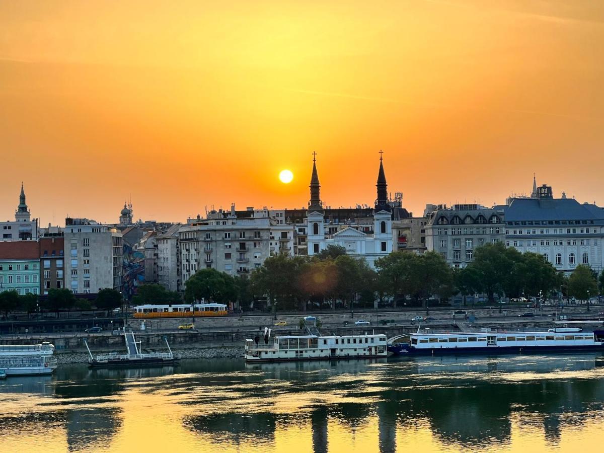 Luxury Residence With A Beautiful View For The Danube River Βουδαπέστη Εξωτερικό φωτογραφία